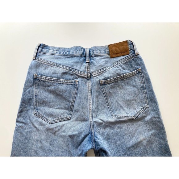 Aritzia DENIM FORUM Joni High Rise 90's Loose Bermuda Denim Shorts, Size 27 - Picture 6 of 16